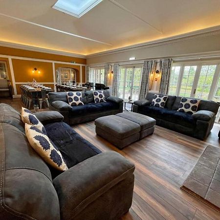 Lydney House Swaffham Sleeps 22 빌라 외부 사진