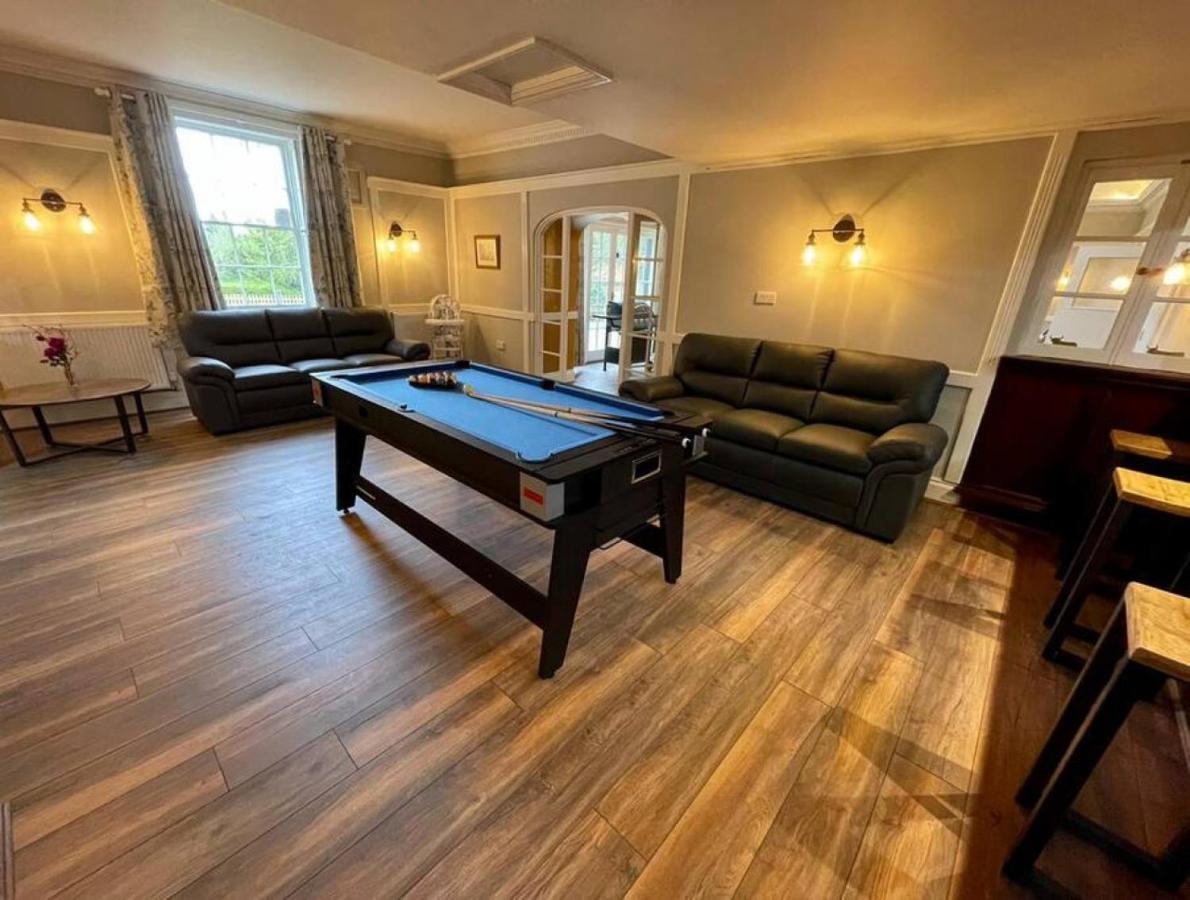 Lydney House Swaffham Sleeps 22 빌라 외부 사진