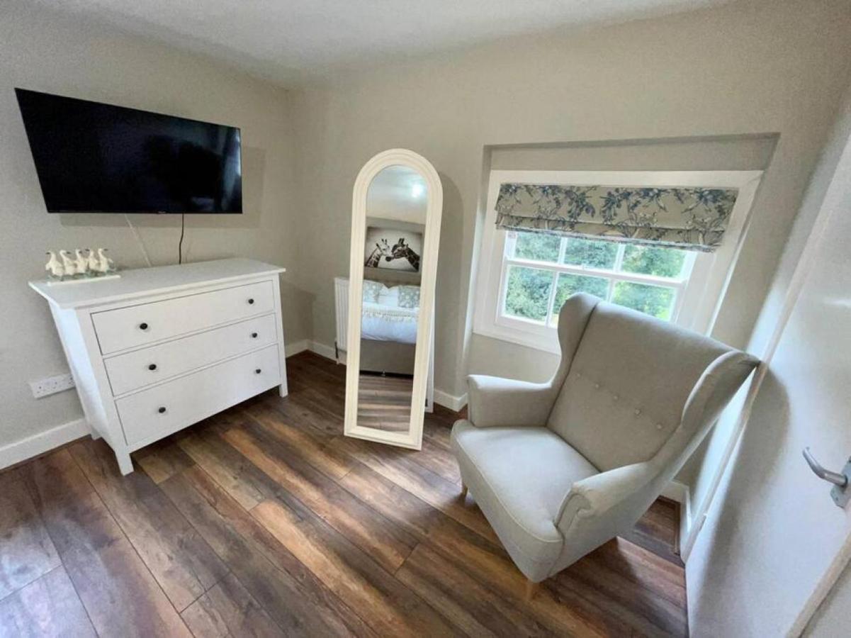 Lydney House Swaffham Sleeps 22 빌라 외부 사진
