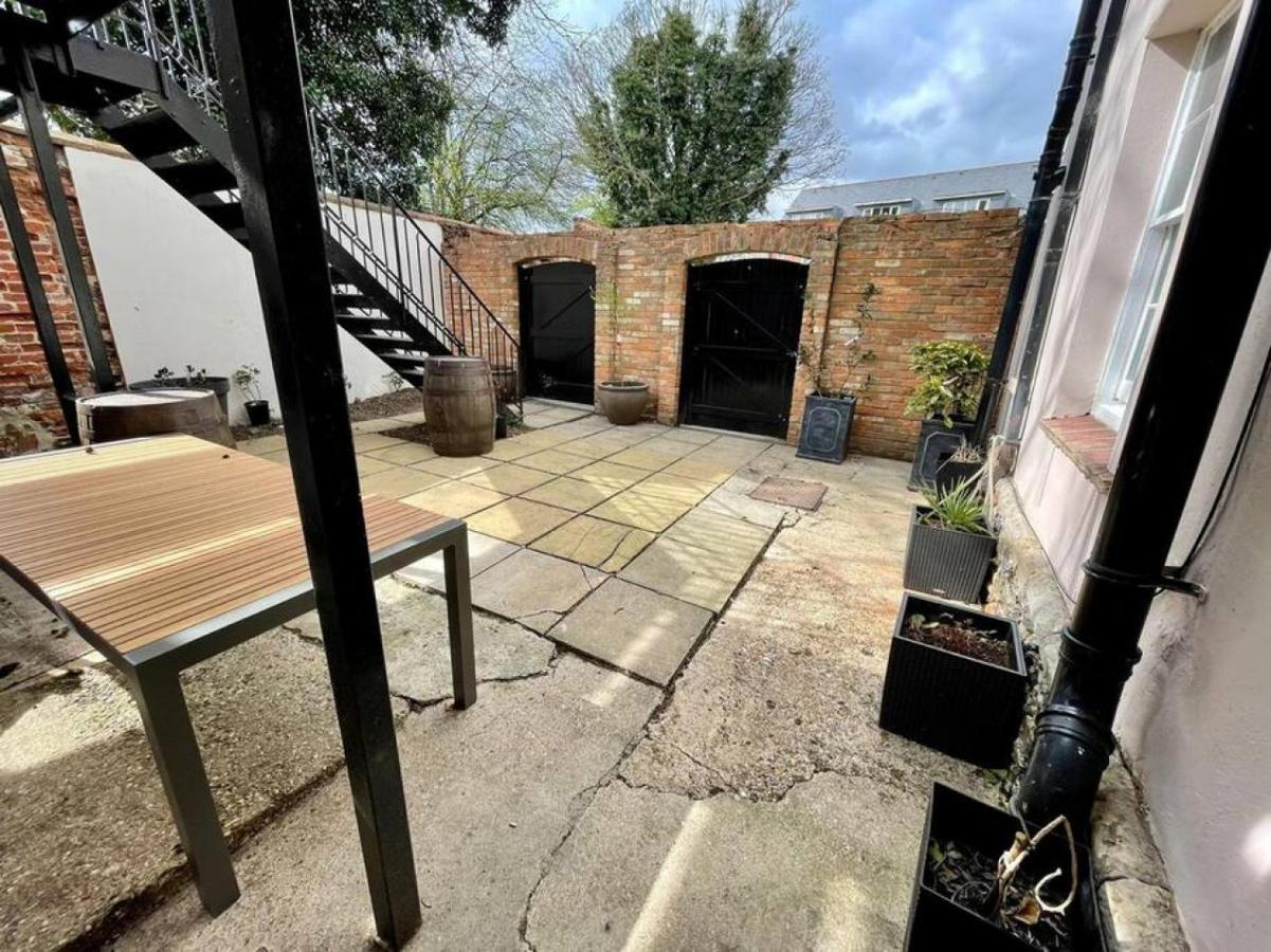 Lydney House Swaffham Sleeps 22 빌라 외부 사진