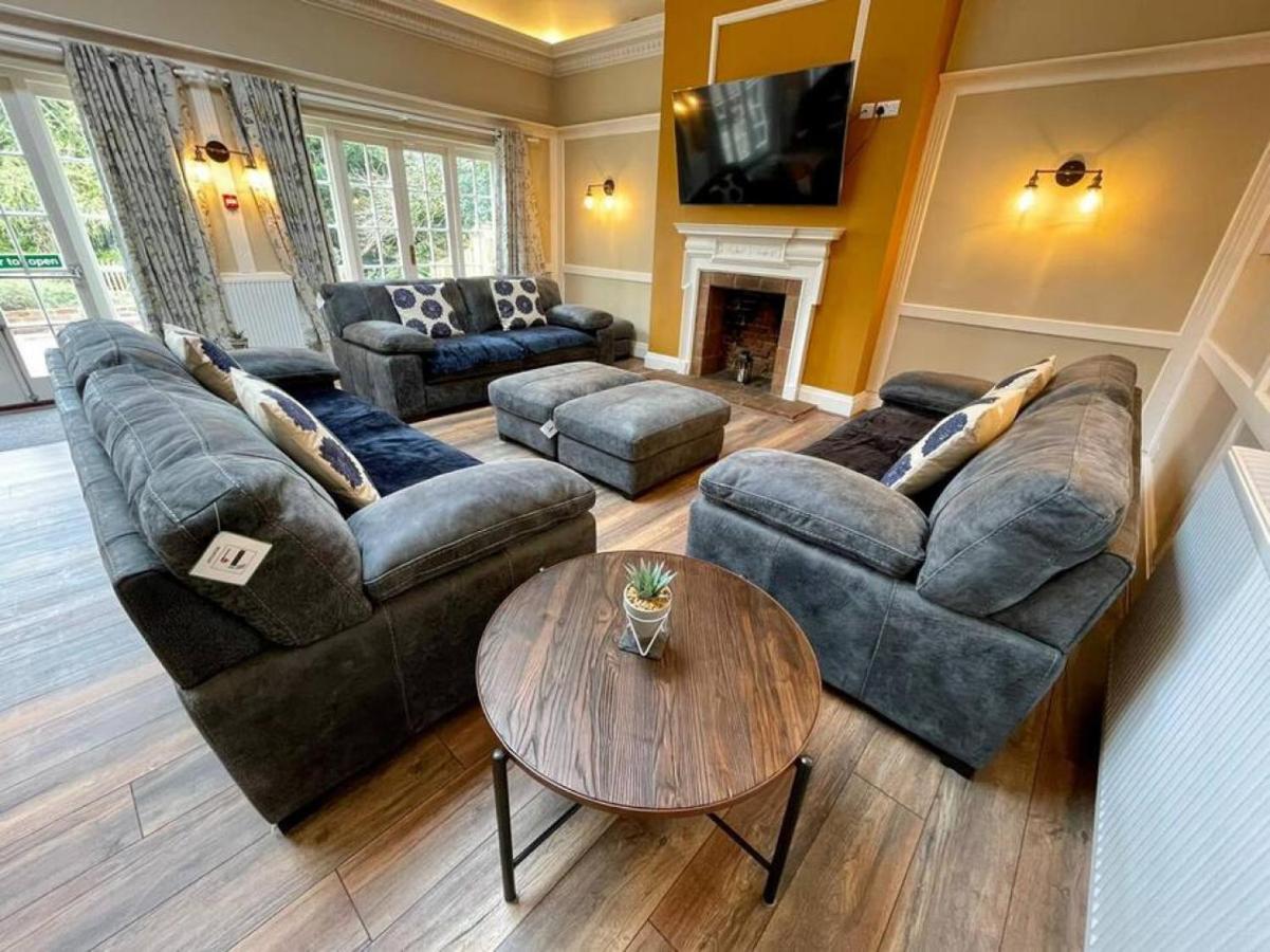 Lydney House Swaffham Sleeps 22 빌라 외부 사진