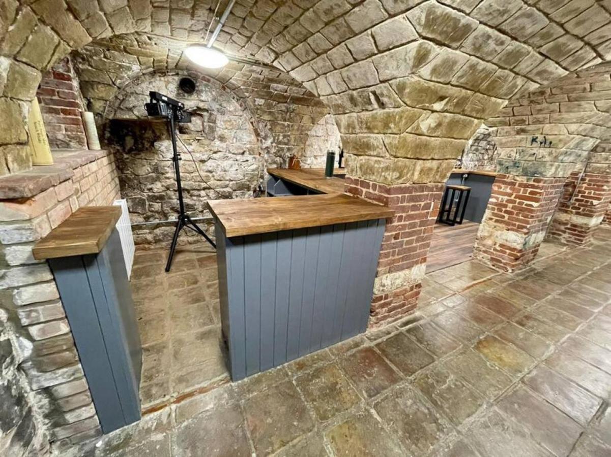 Lydney House Swaffham Sleeps 22 빌라 외부 사진
