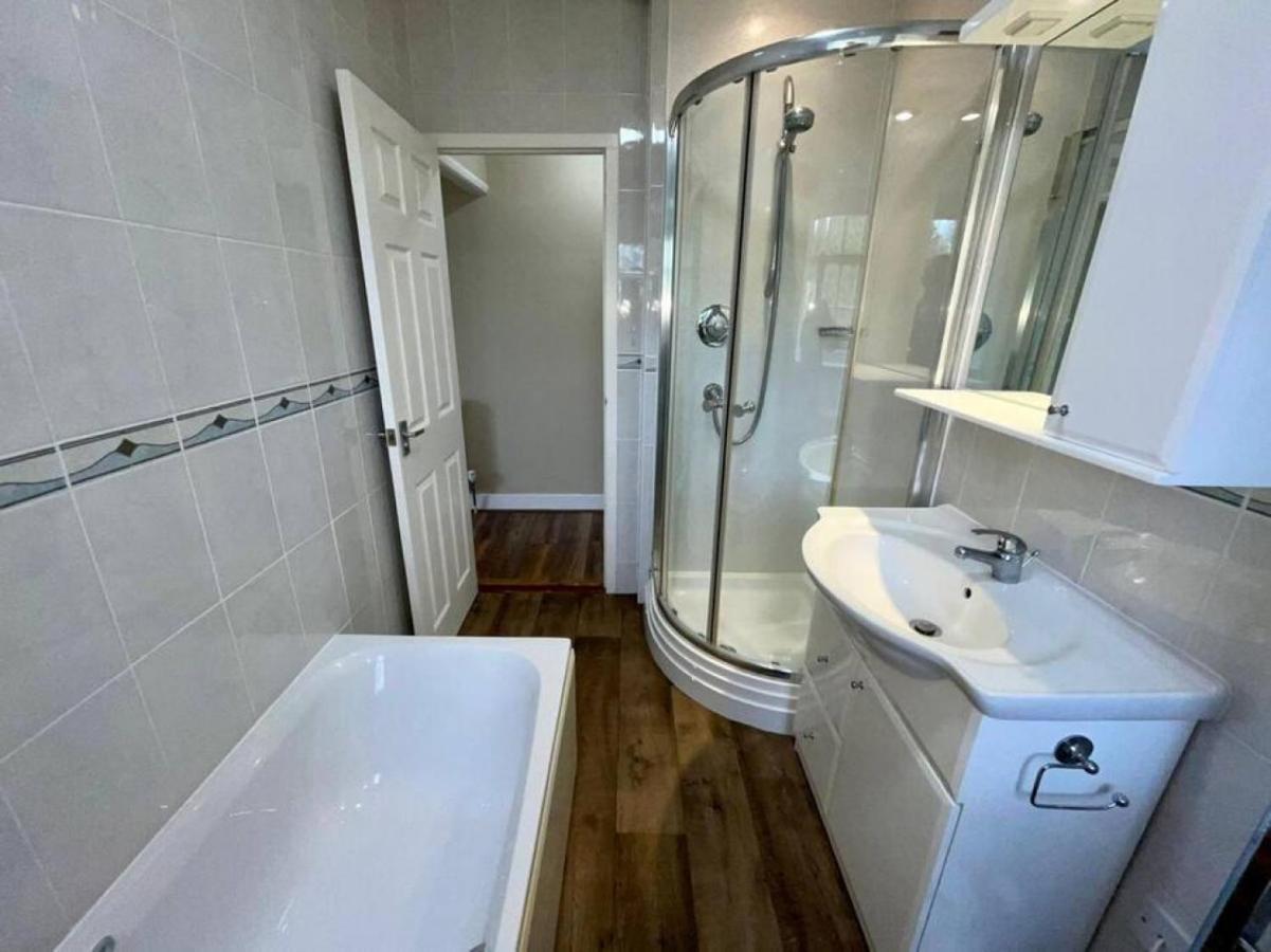 Lydney House Swaffham Sleeps 22 빌라 외부 사진